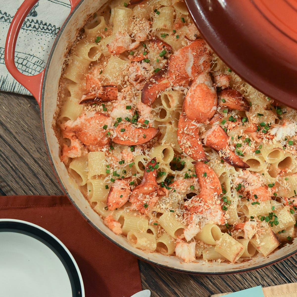 cook lobster meat for mac and cheese