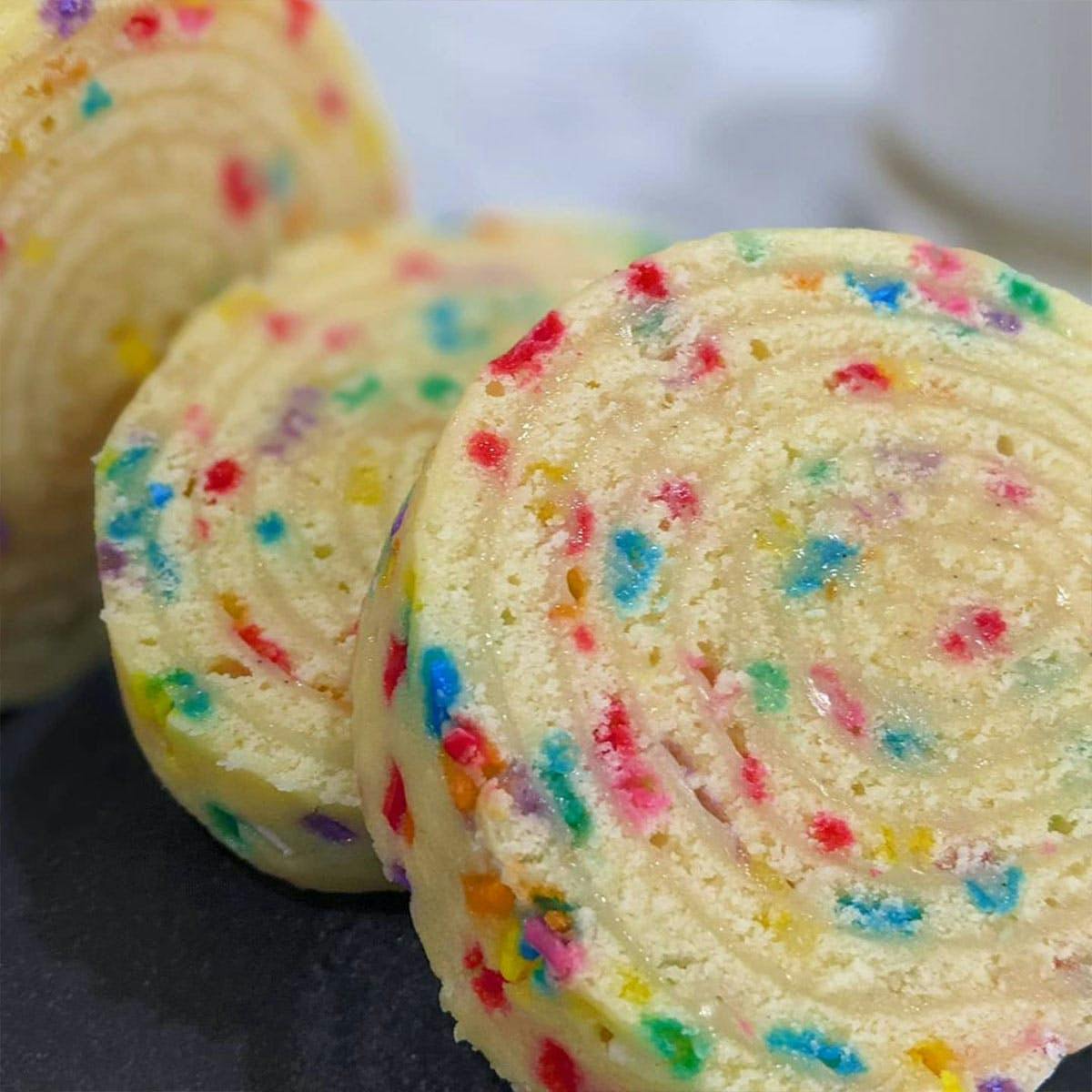 Sprinkles 101: Types Of Sprinkles, Uses & More! - Sweets & Thank You
