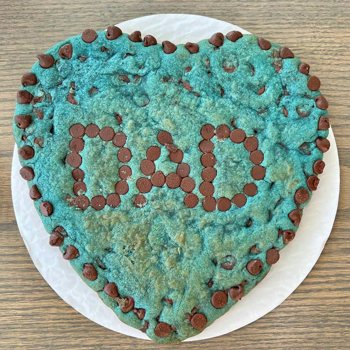 Father\'s Day Heart-Shaped Chocolate Chip Cookie Cake