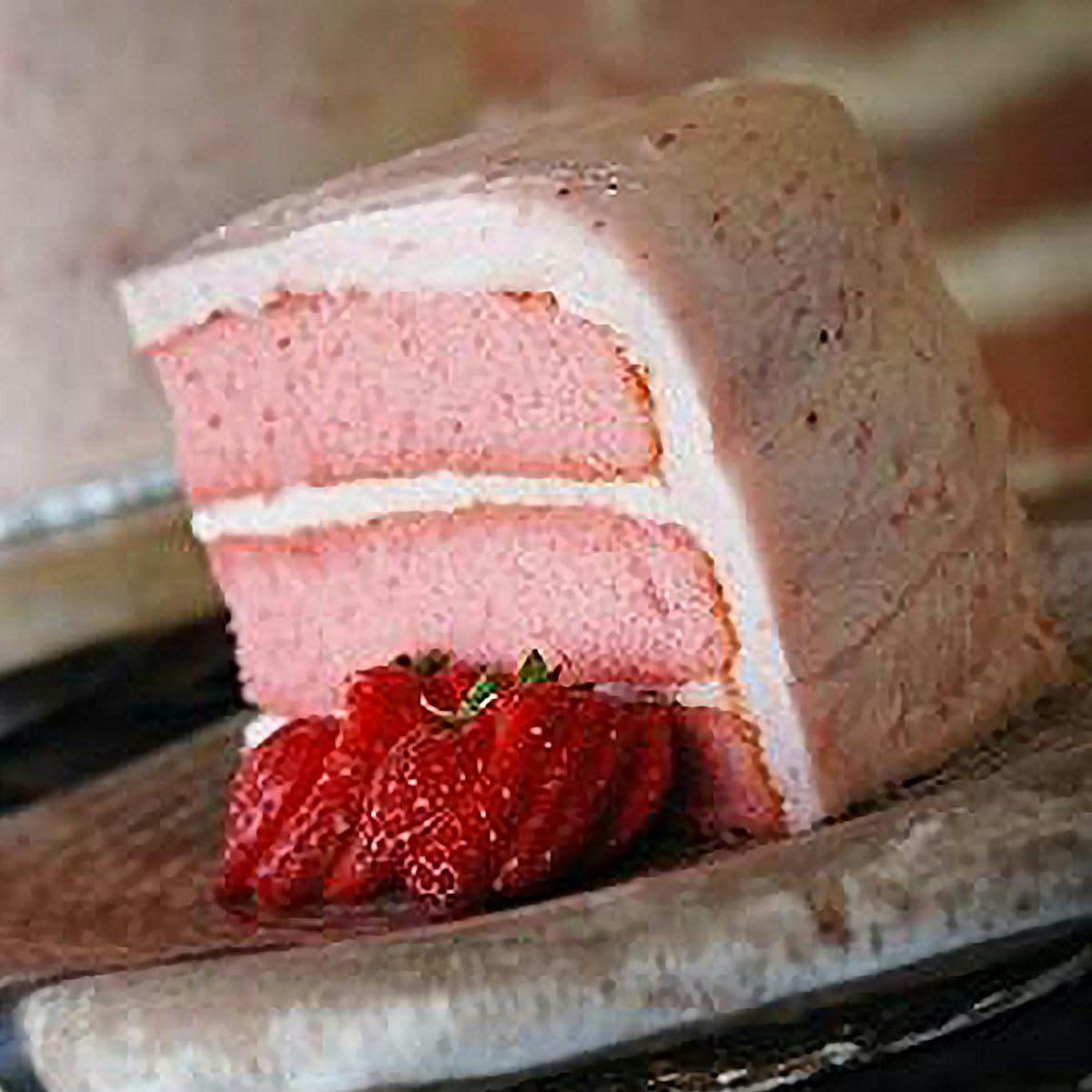 Chocolate Strawberry Shortcake Sheet Cake - Wife Mama Foodie