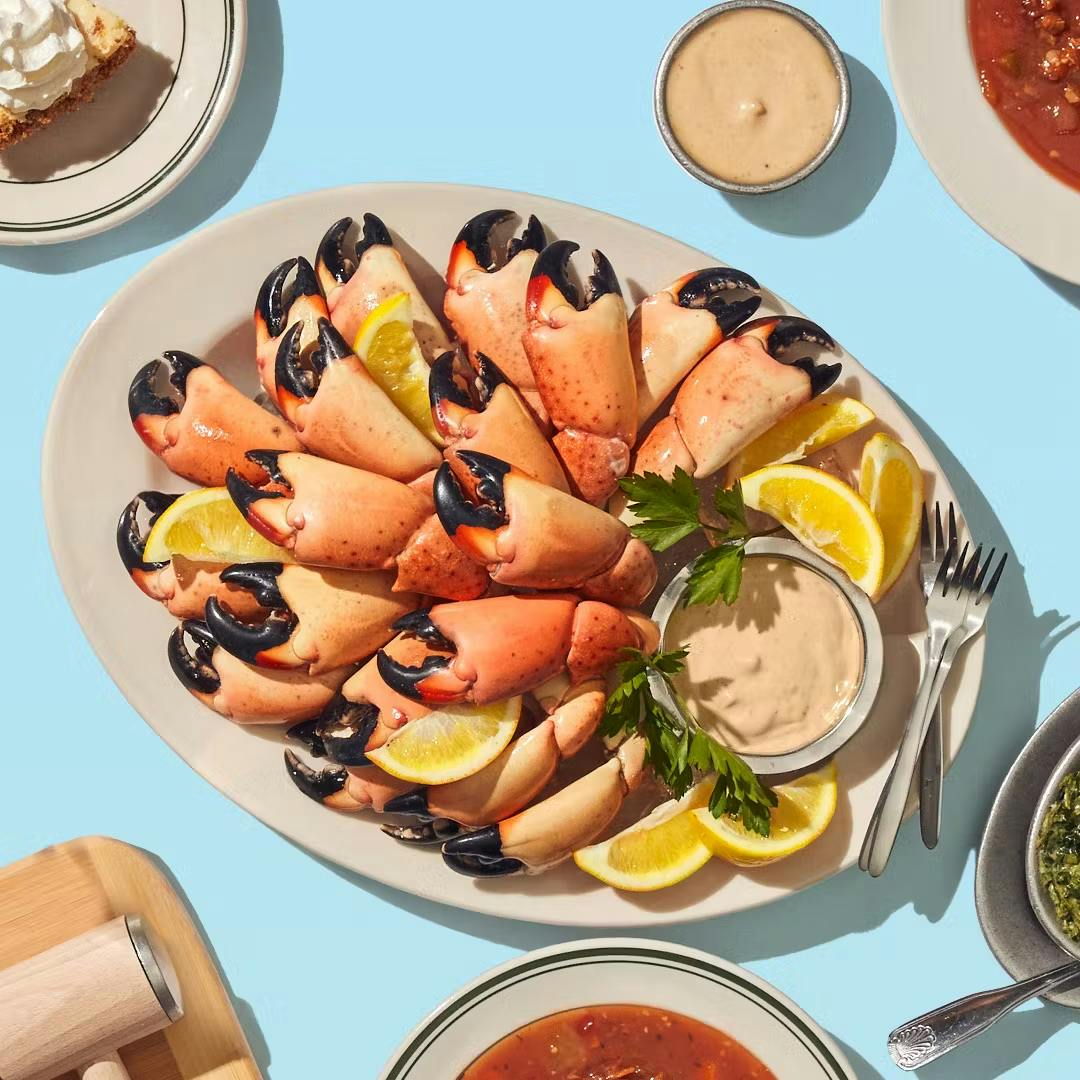 JAW-DROPPING EASTER DINNERS