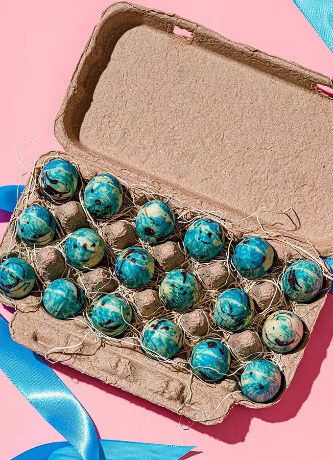 Easter Chocolate Robin Eggs<br>Knipschildt Chocolatier