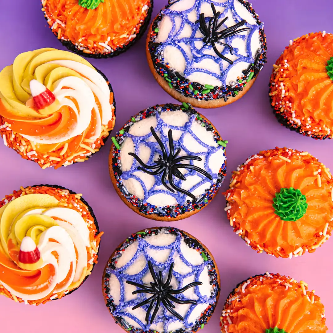 Vintage Halloween Cupcakes