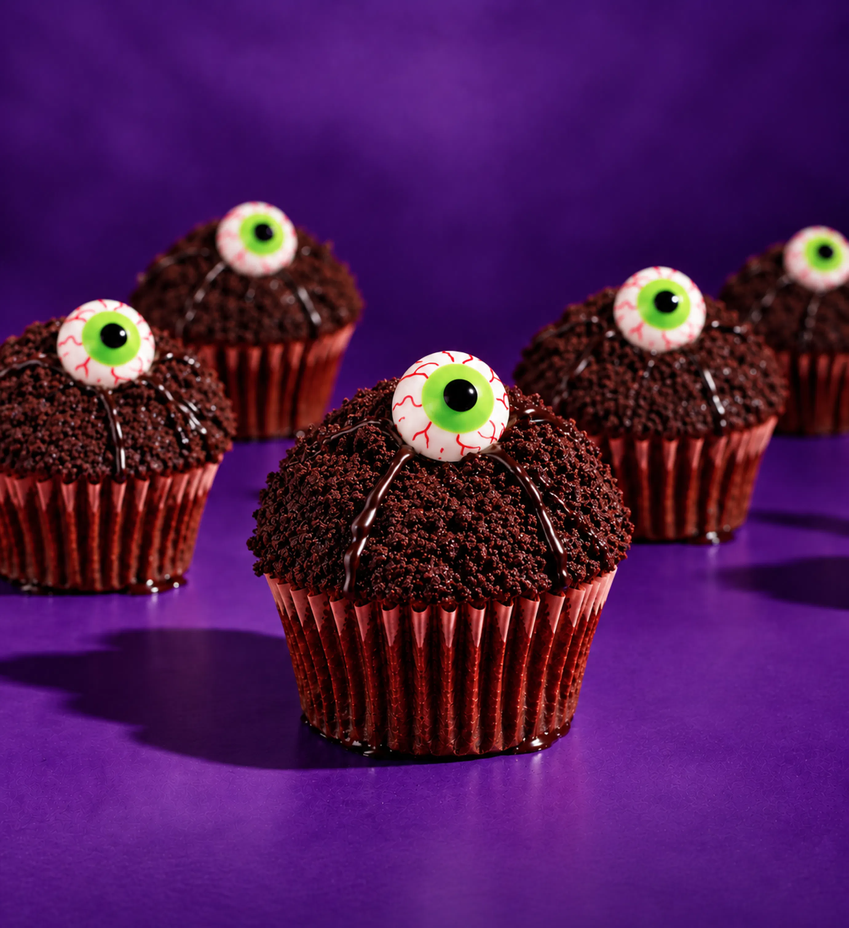 Blackout Eyeball Cupcakes
