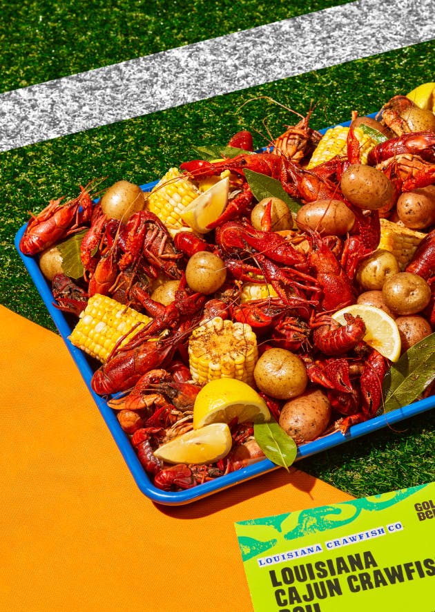 An Authentic Crawfish Boil<br>From Louisiana Crawfish