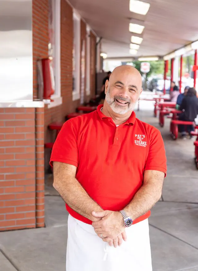 Pat's King of Steaks