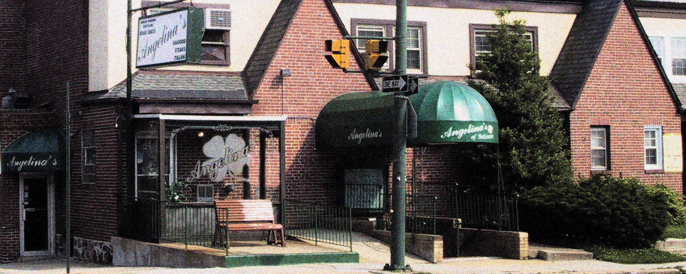 Angelina's Crab Cakes