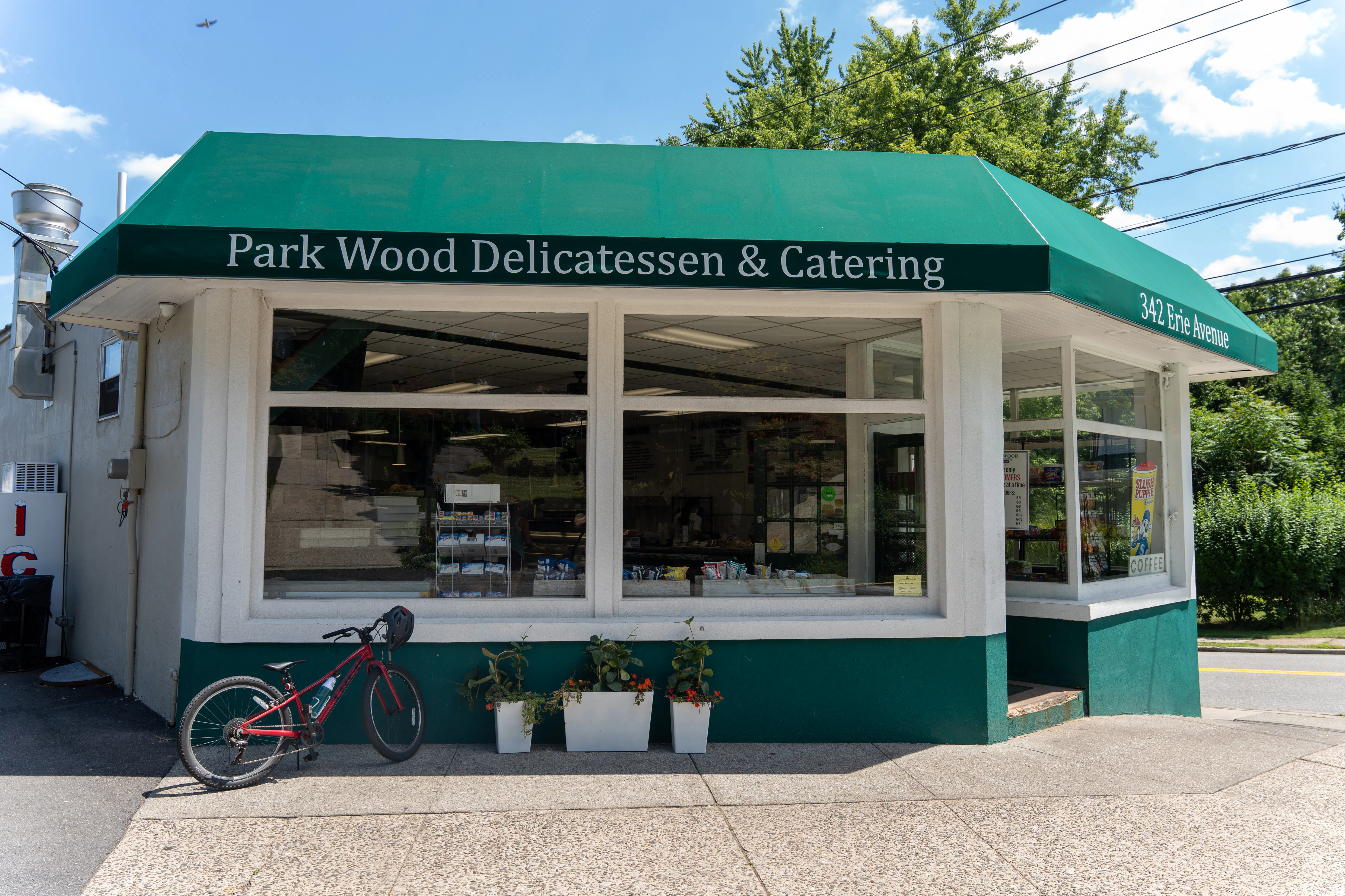 Parkwood Deli