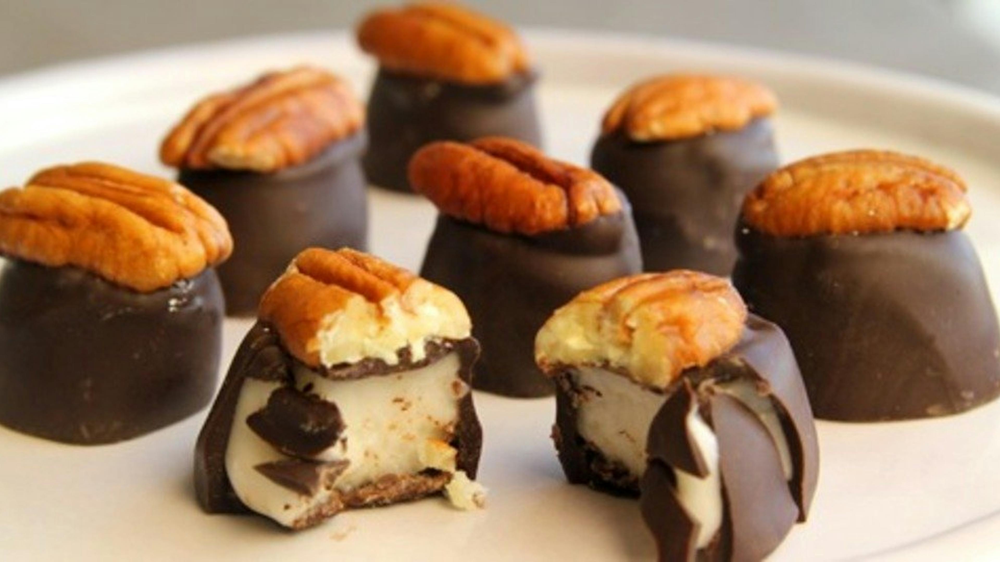 Rebecca Ruth ® Bourbon Balls