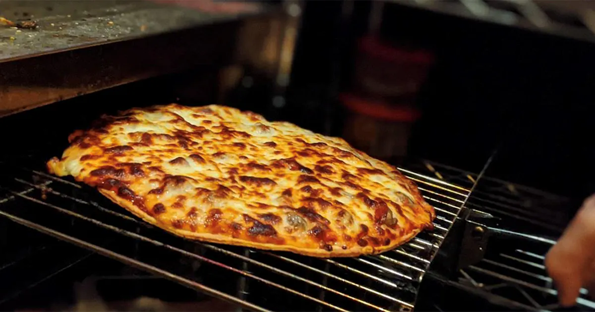 Minnesota Style Pizza Delivery | Ship Nationwide | Goldbelly