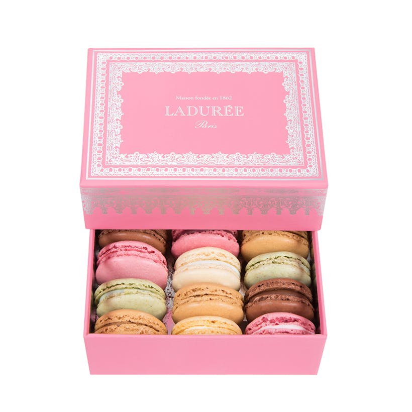 Napoleon III Pink - Box of 12 Macarons