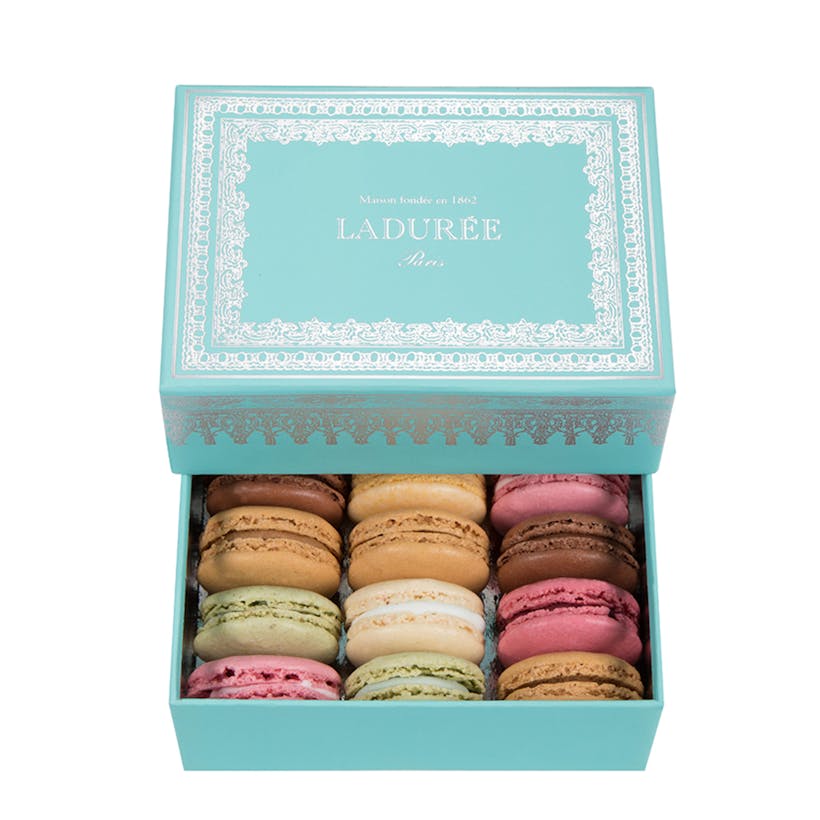 Napoleon III Blue - Box of 12 Macarons
