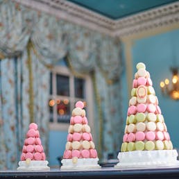 Pyramid I - 20 Macarons