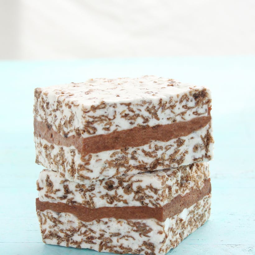 Choose Your Own Giant Marshmallow Crispycakes - 2 Pack