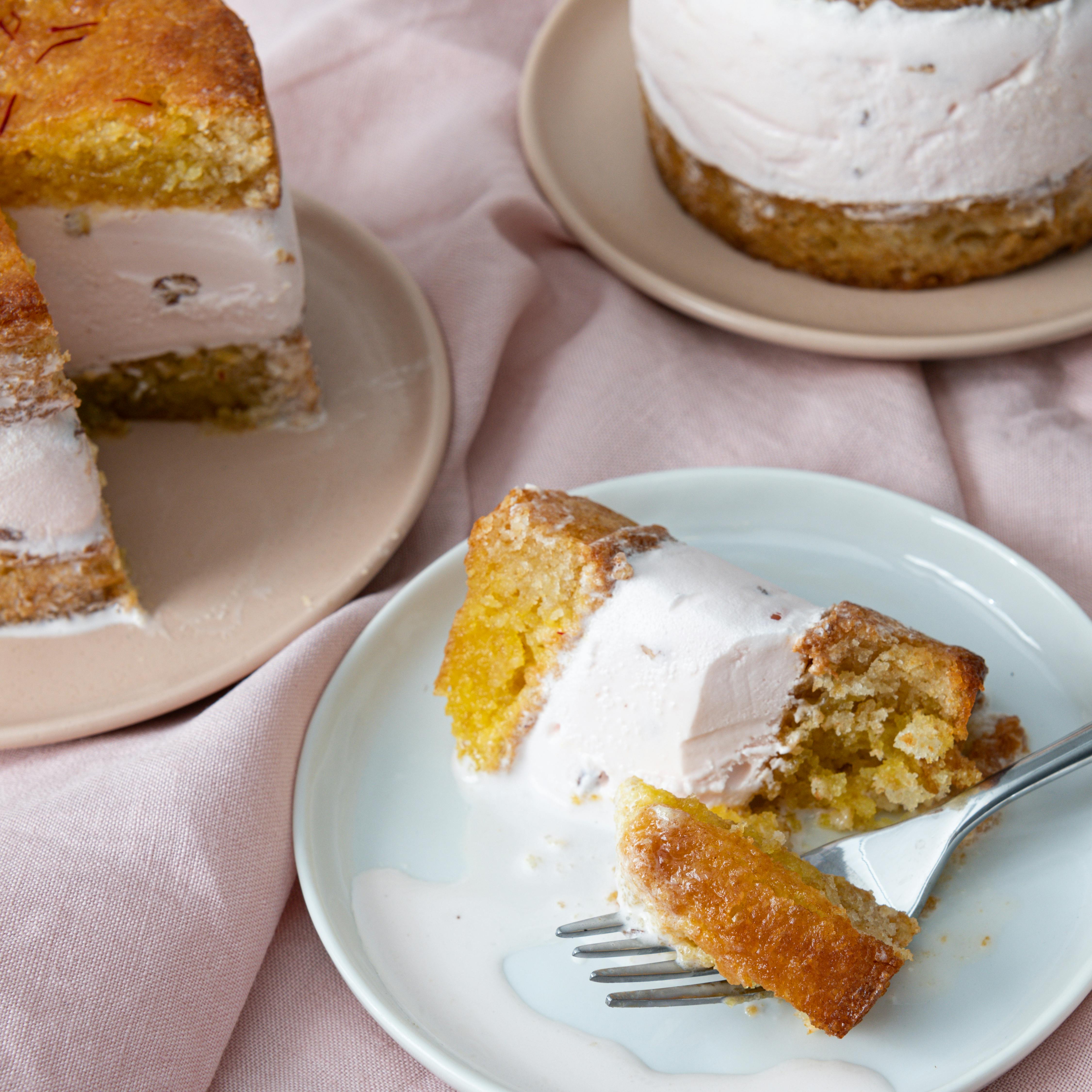 Gulab Jamun Ice Cream Cakes 4 Pack By Malai Ice Cream Goldbelly Order dairy queen christmas cakes by phone or online for delivery or pick from baydq, a dairy queen franchise located in whitefish bay wisconsin. goldbelly