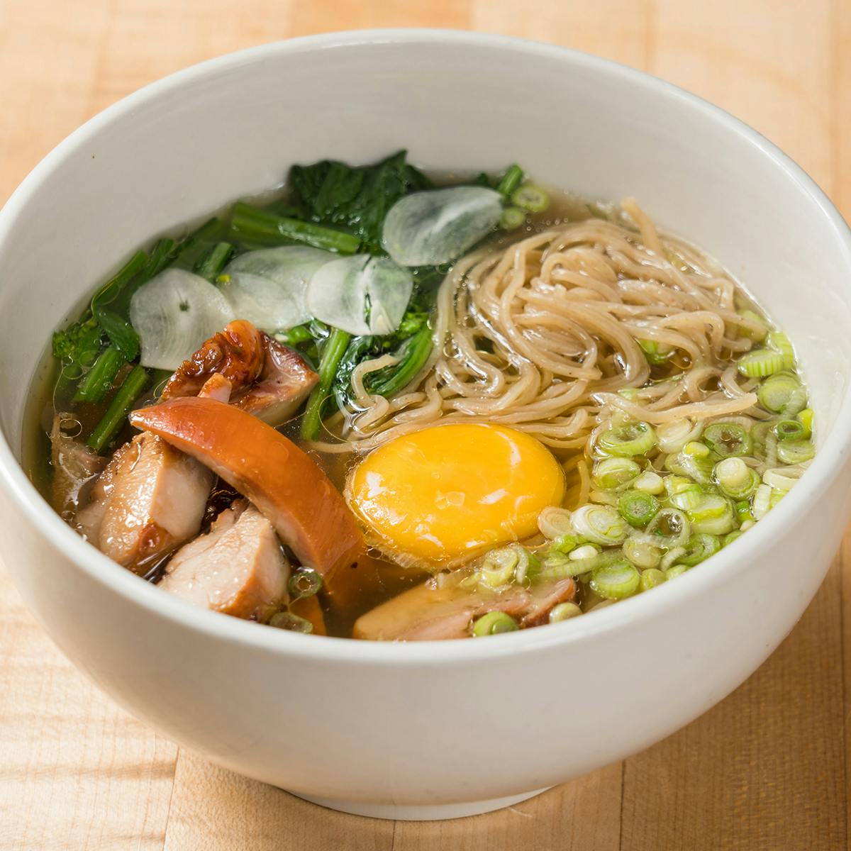 Garlic Chicken Ramen Kit 4 Pack by Momofuku Goldbelly