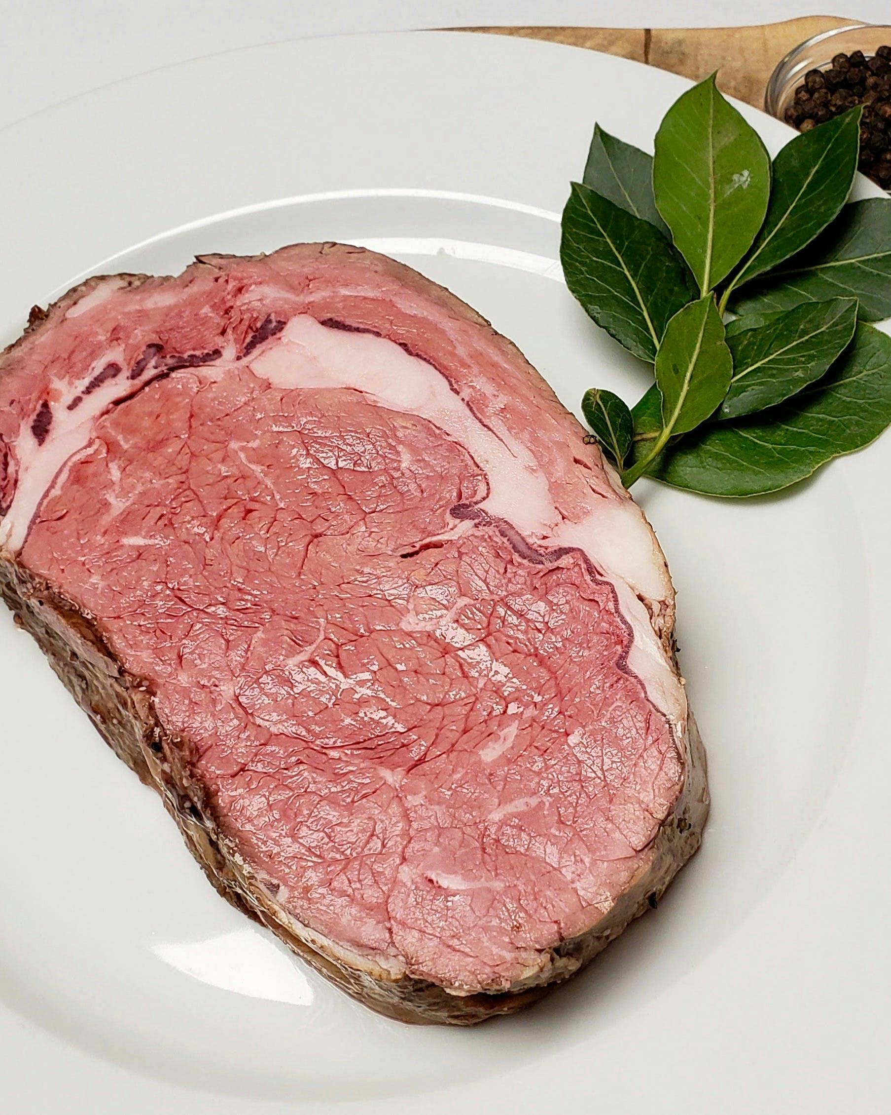 https://goldbelly.imgix.net/uploads/showcase_media_asset/image/100006/sous-vide-ribeye-steaks.c81851c2d55e8ba1c9b896272f16d7b9.jpg?ixlib=react-9.0.2&auto=format&ar=4%3A5