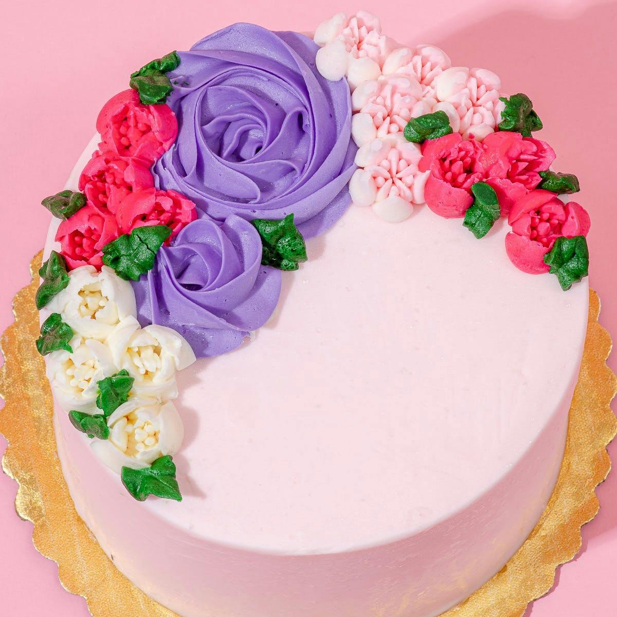 Sugar Flower Bouquet Cake - Decorated Cake by BunnyBakes - CakesDecor