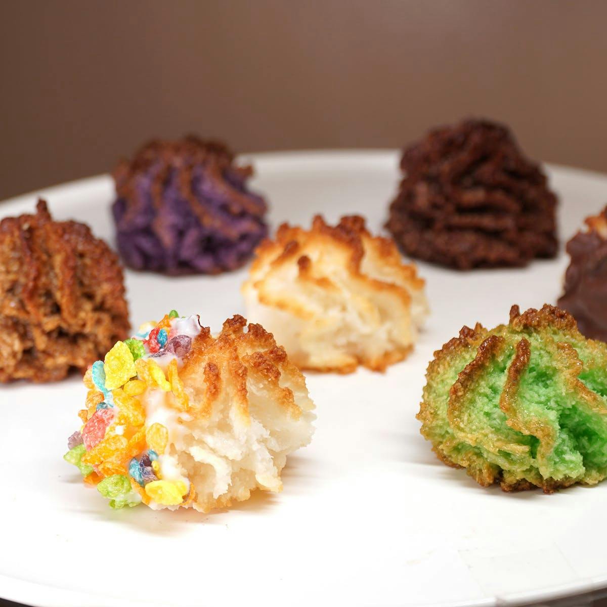 Macaroons - Choose Your Own 16 Pack by MacBaby