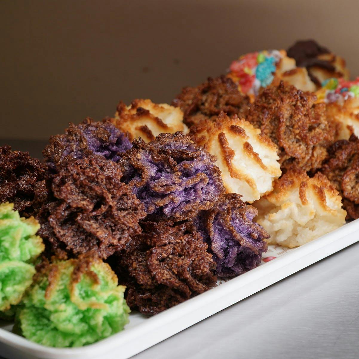 MacBaby Macaroons - Choose Your Own 20 Pack by MacBaby - Alternate image 3