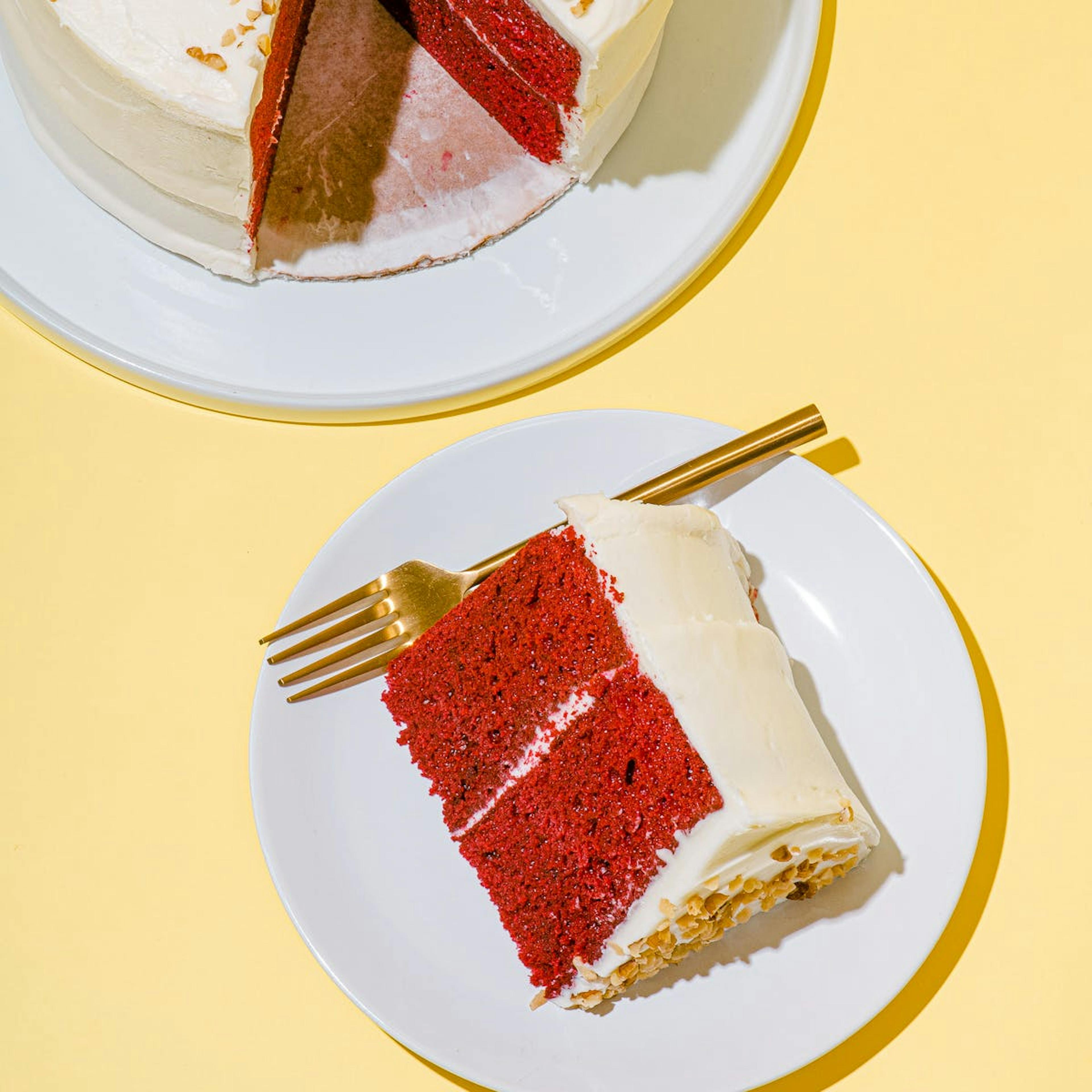 Red Velvet Cake by Lloyd’s Carrot Cake - Alternate image 4