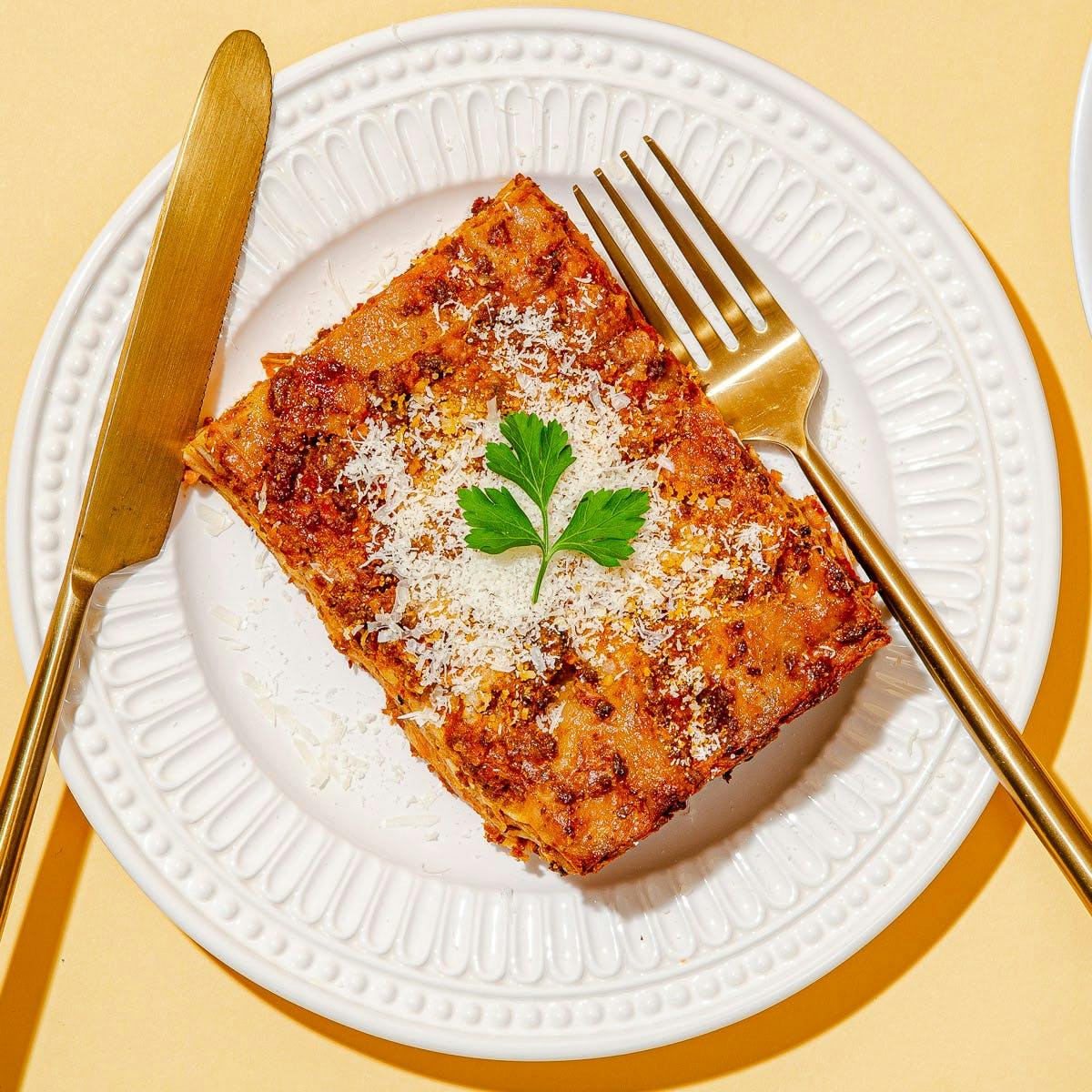Lasagna Dinner Kit for 4 by Nonna Dora's