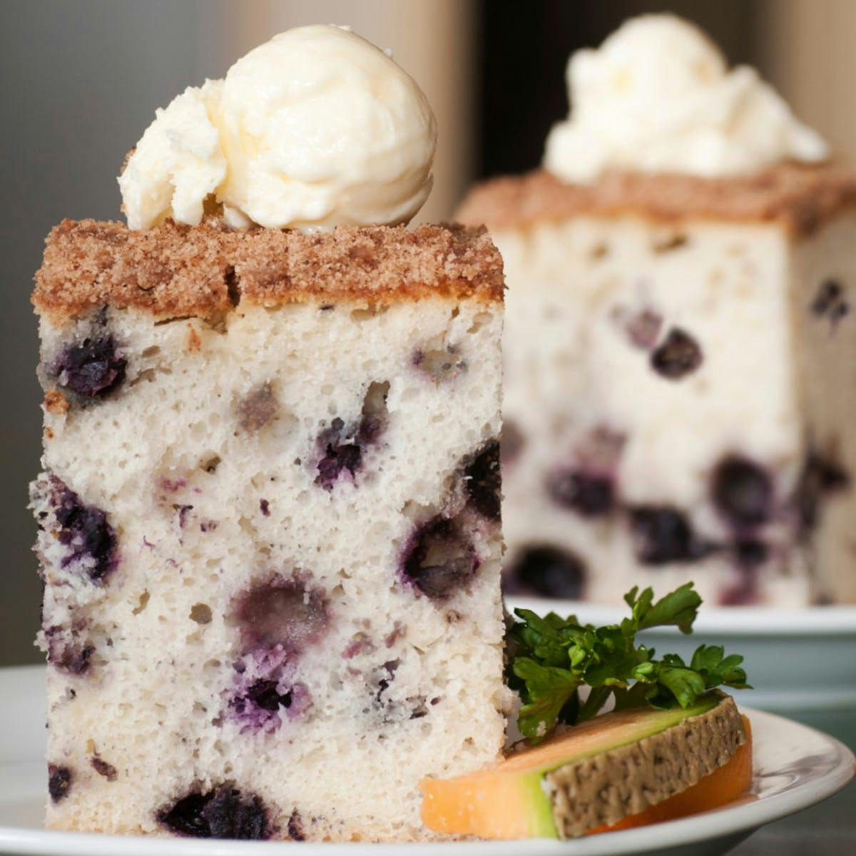 World Famous Blueberry Coffeecake by Hobee's - Alternate image 1