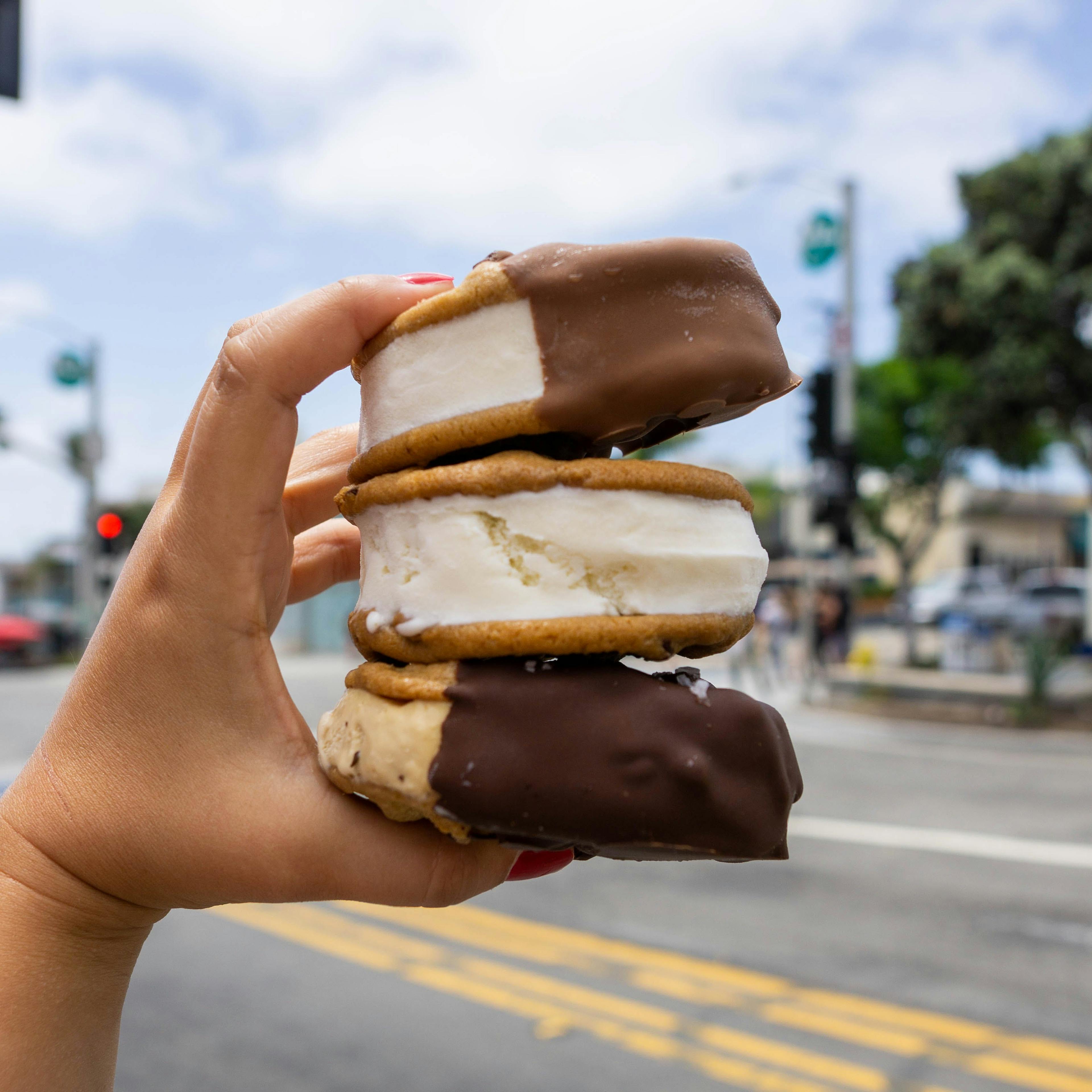 Best Seller Cream'wich - 12 Pack by Cream'wich - Alternate image 1