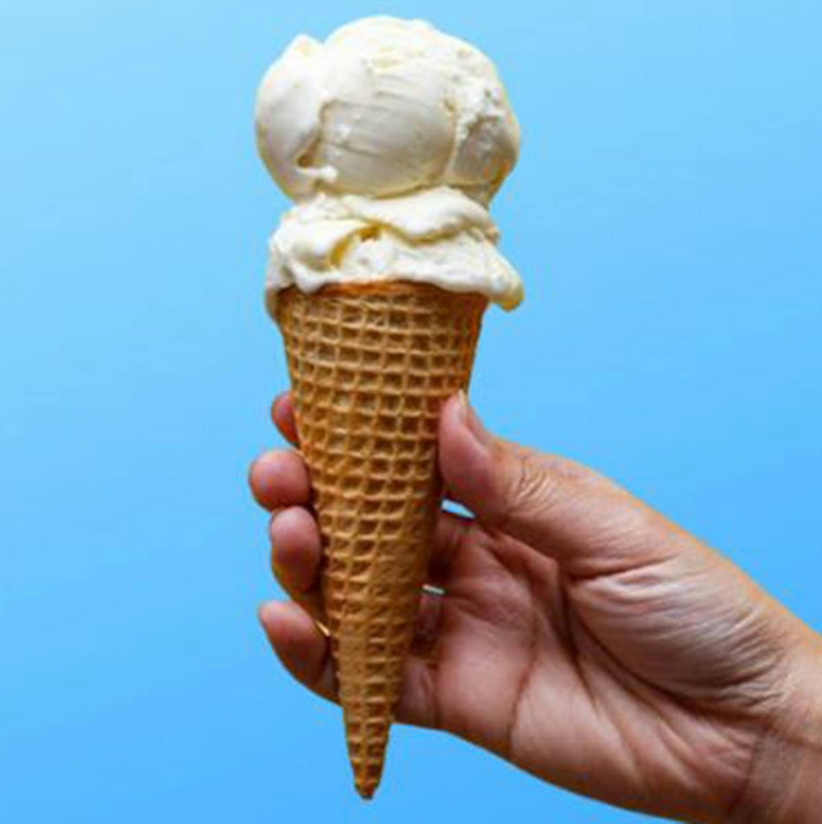 Vanilla Ice Cream - 6 Pints by Bassetts Ice Cream - Alternate image 2