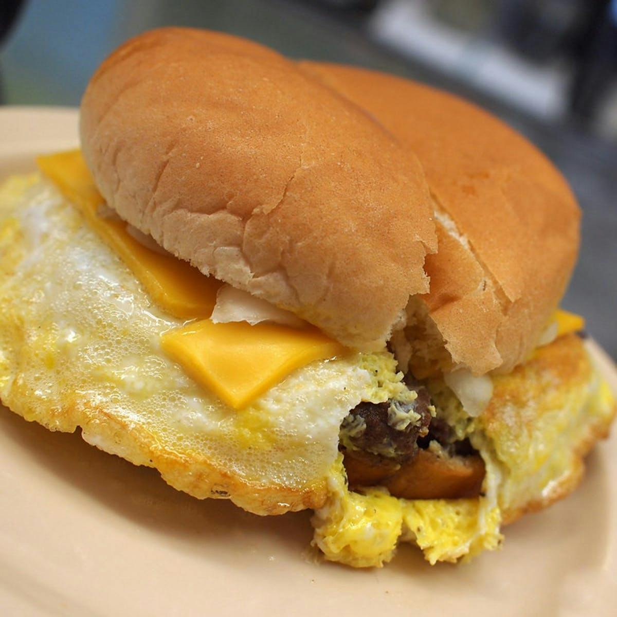 Legendary "Cheesy Western" Burger Kit - 4 Pack by Texas Inn - Alternate image 2