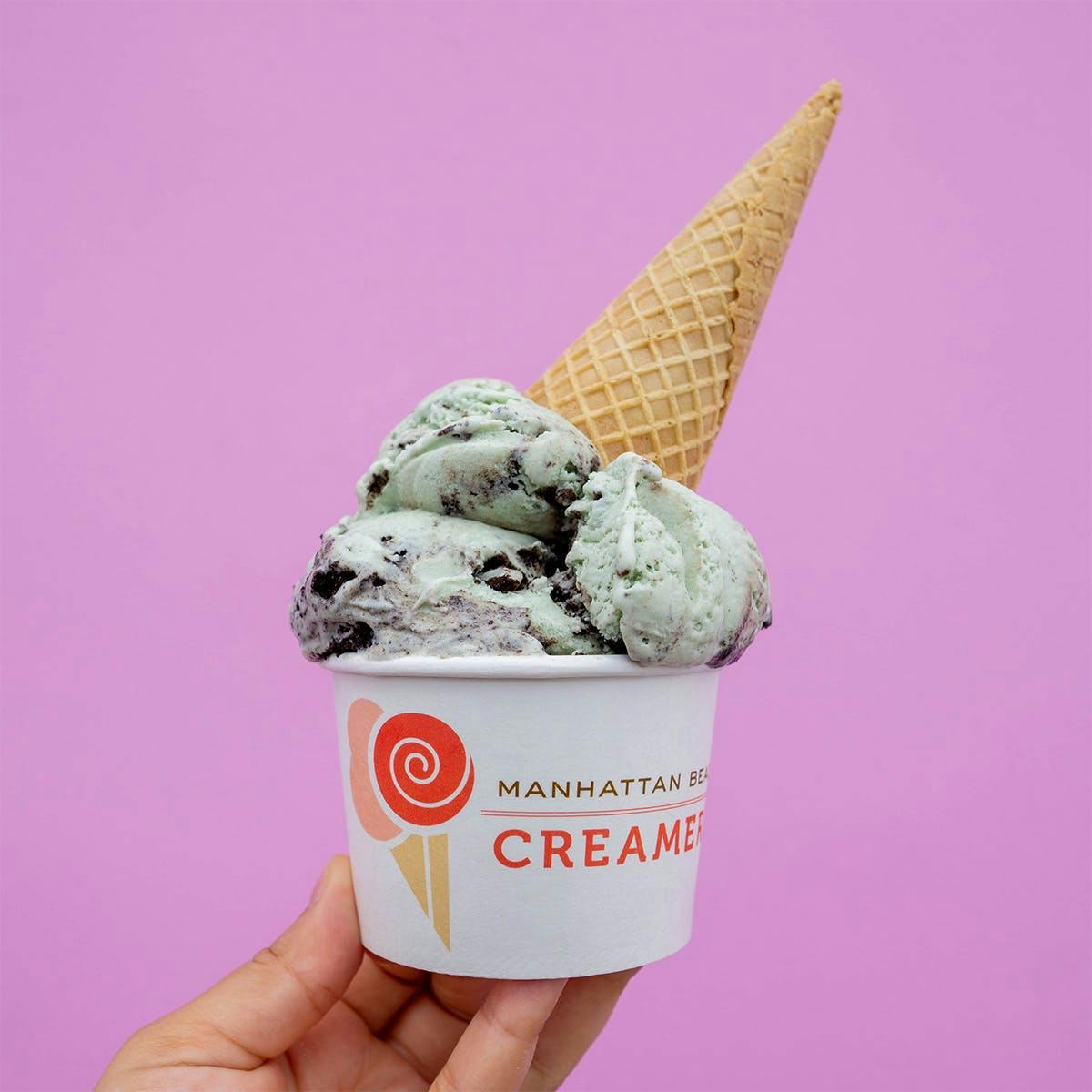 Mint Oreo Ice Cream - 5 Pints by Manhattan Beach Creamery - Alternate image 3