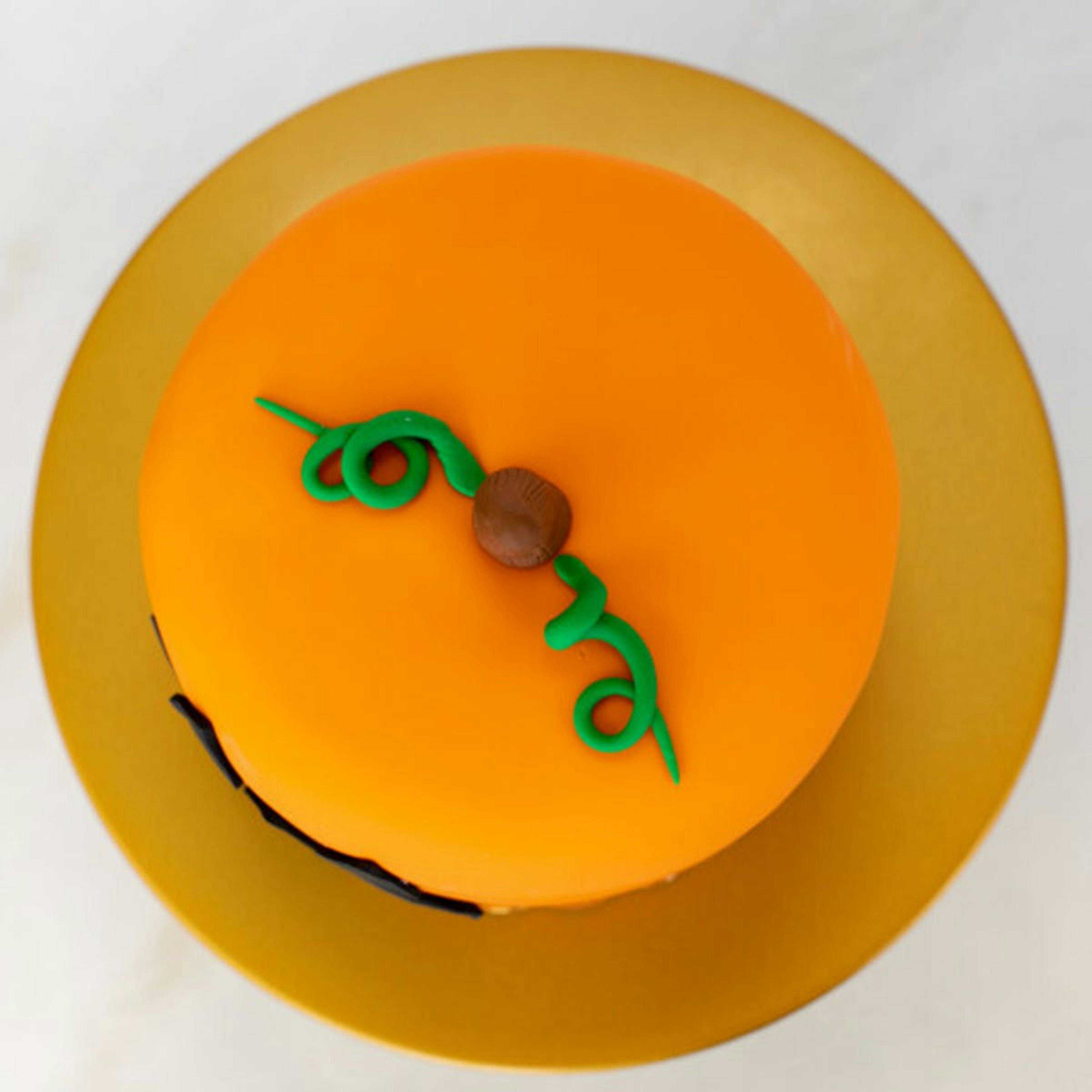 Jack-O-Lantern Cake by Gambino's Bakery King Cakes - Alternate image 3