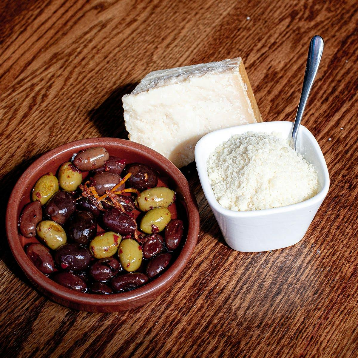 Pasta Dinner for 4 - Choose Your Own by Fox & the Knife - Alternate image 6