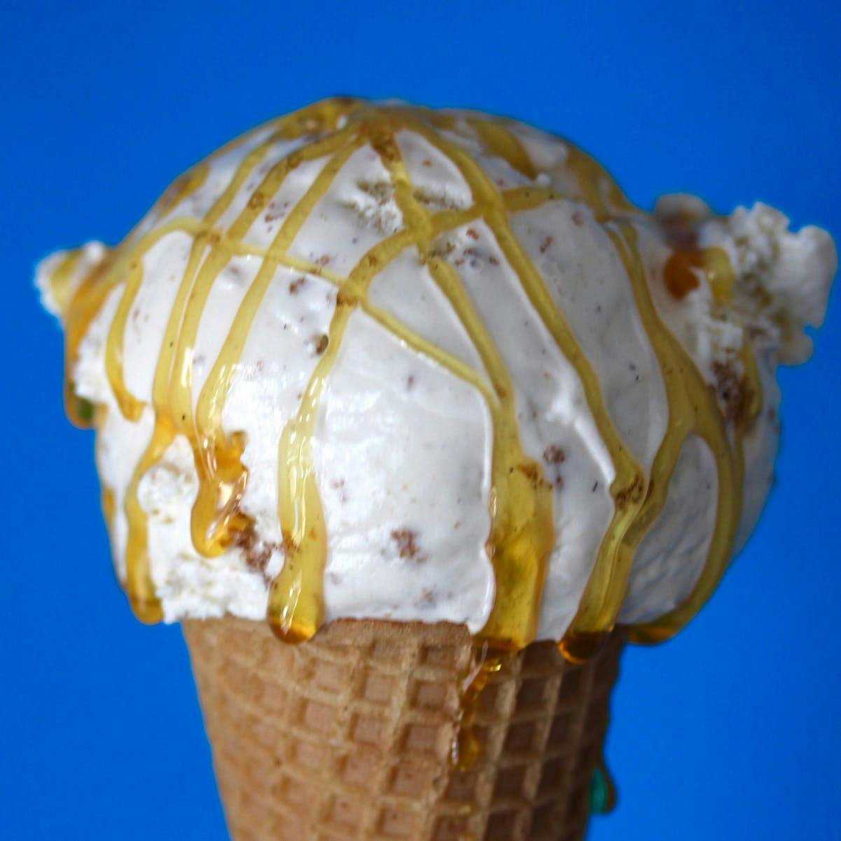 Bourbon & Coffee - 4 Pints by Humphry Slocombe Ice Cream - Alternate image 2