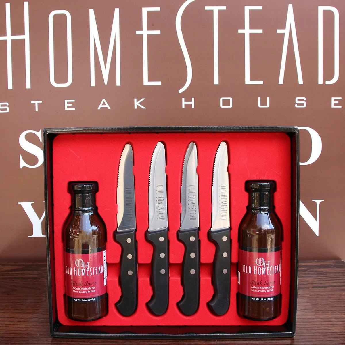 Steak Lovers Sauce and Knife Gift Set