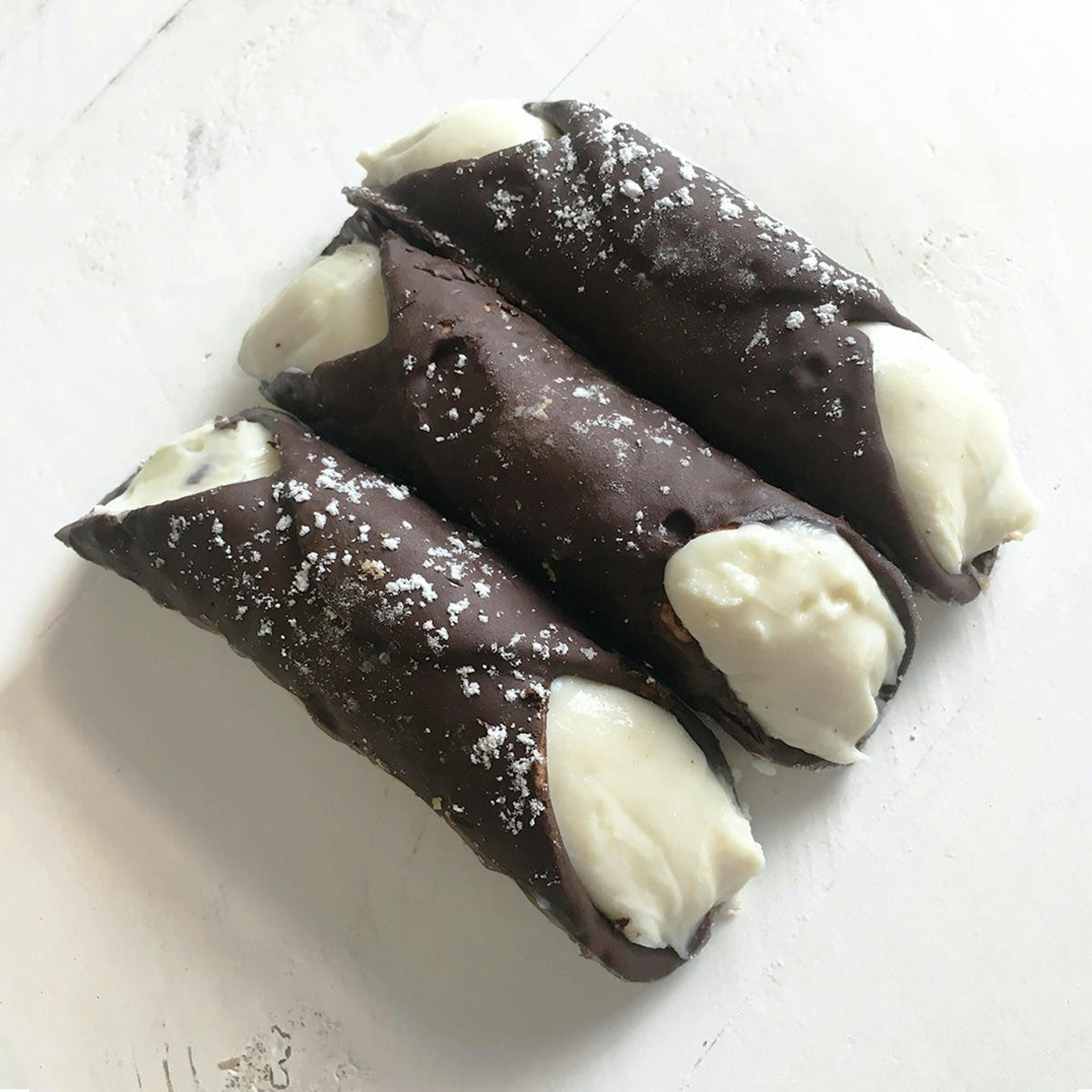 6 Filled Large Plain Cannoli + 6 Filled Hand Dipped Belgian Chocolate Cannoli by Ferrara Bakery - Alternate image 3