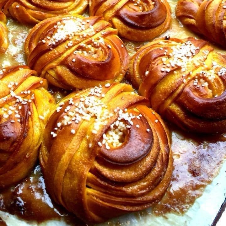 Saffron Buns - 6 Pack by Fabrique Bakery - Alternate image 1