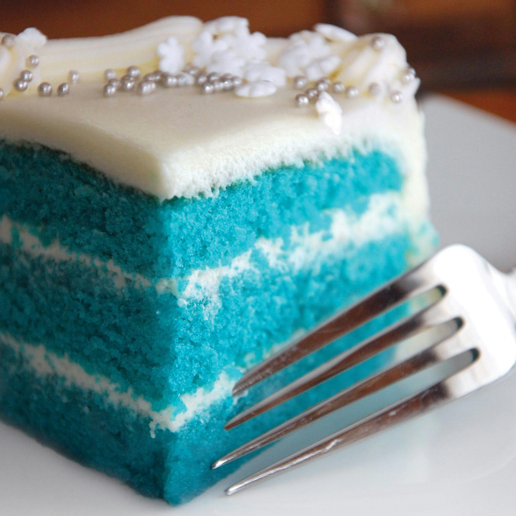 Snowflake Blue Velvet Layer Cake by Carousel Cakes - Alternate image 3