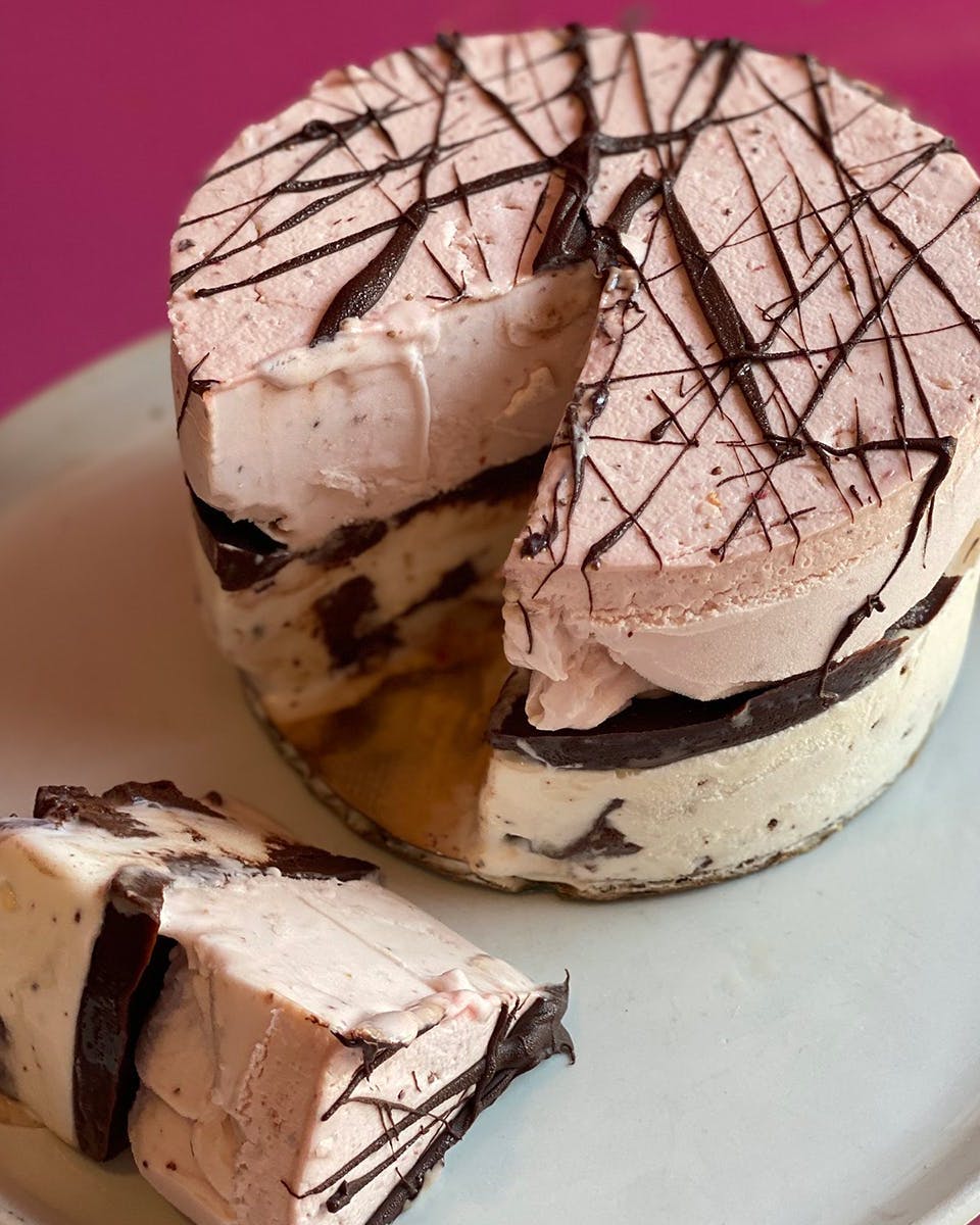 Ice Cream Cake Delivery | Ship Nationwide | Goldbelly