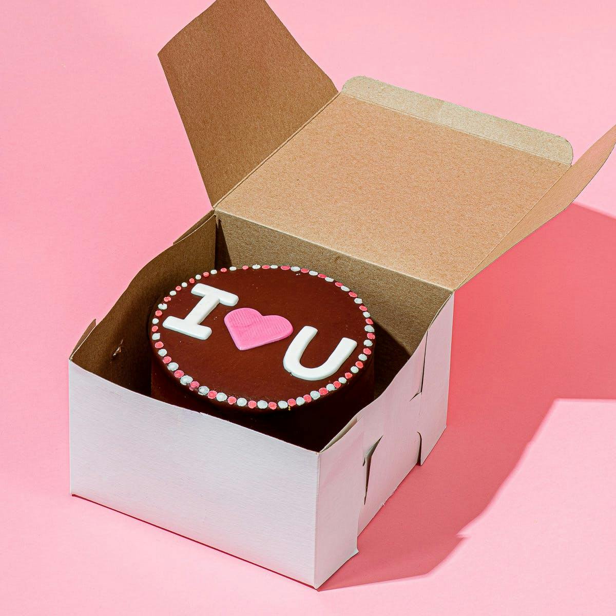 "I Heart U" Cake by Sweetie Pies Bakery - Alternate image 4