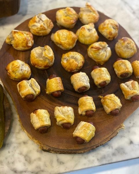 Game Day Spread for 6-8 by Mendy's Kosher Delicatessen - Alternate image 2