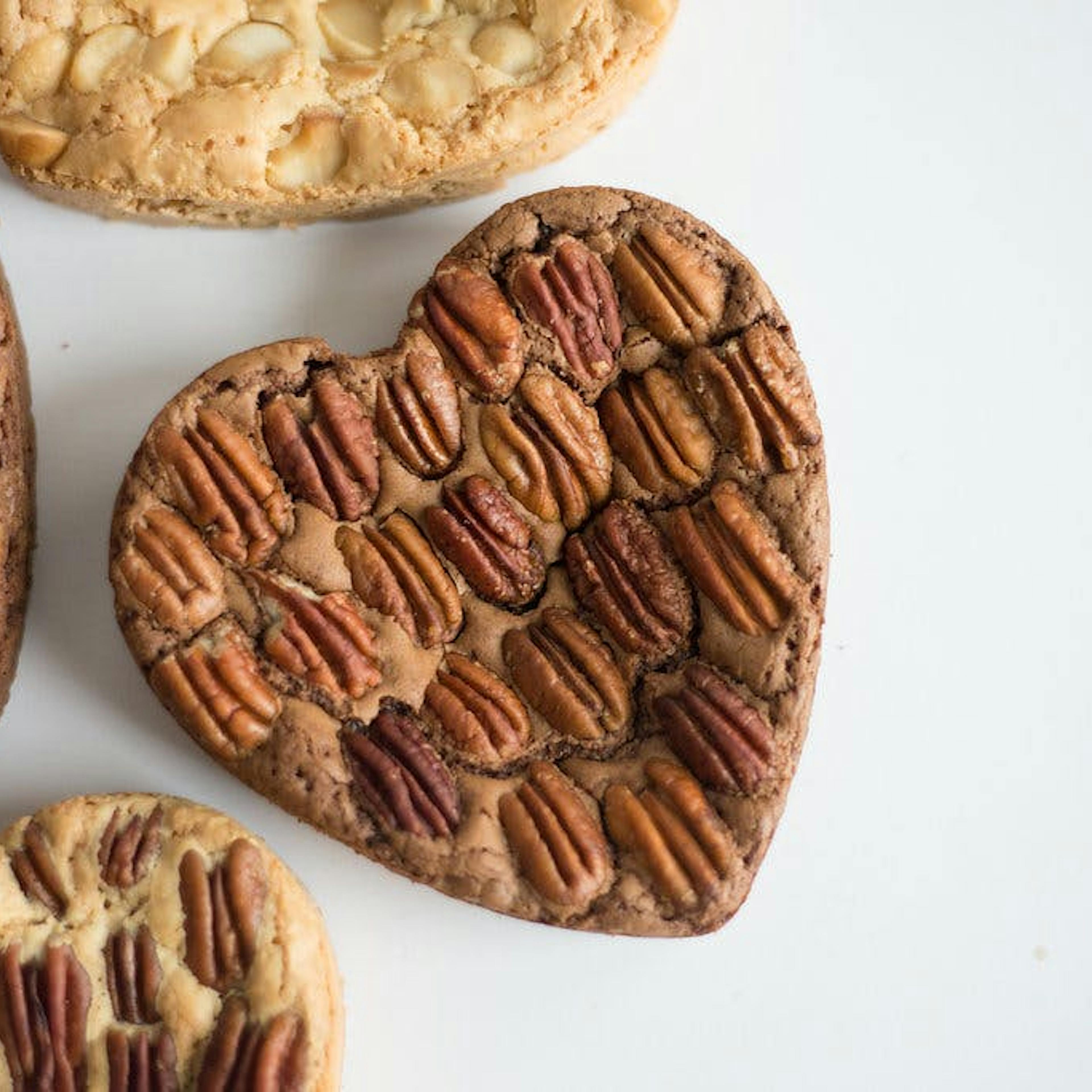 Giant Heart Shaped Blondies + Brownies - 4 Pack by Kessler Baking Studio - Alternate image 8