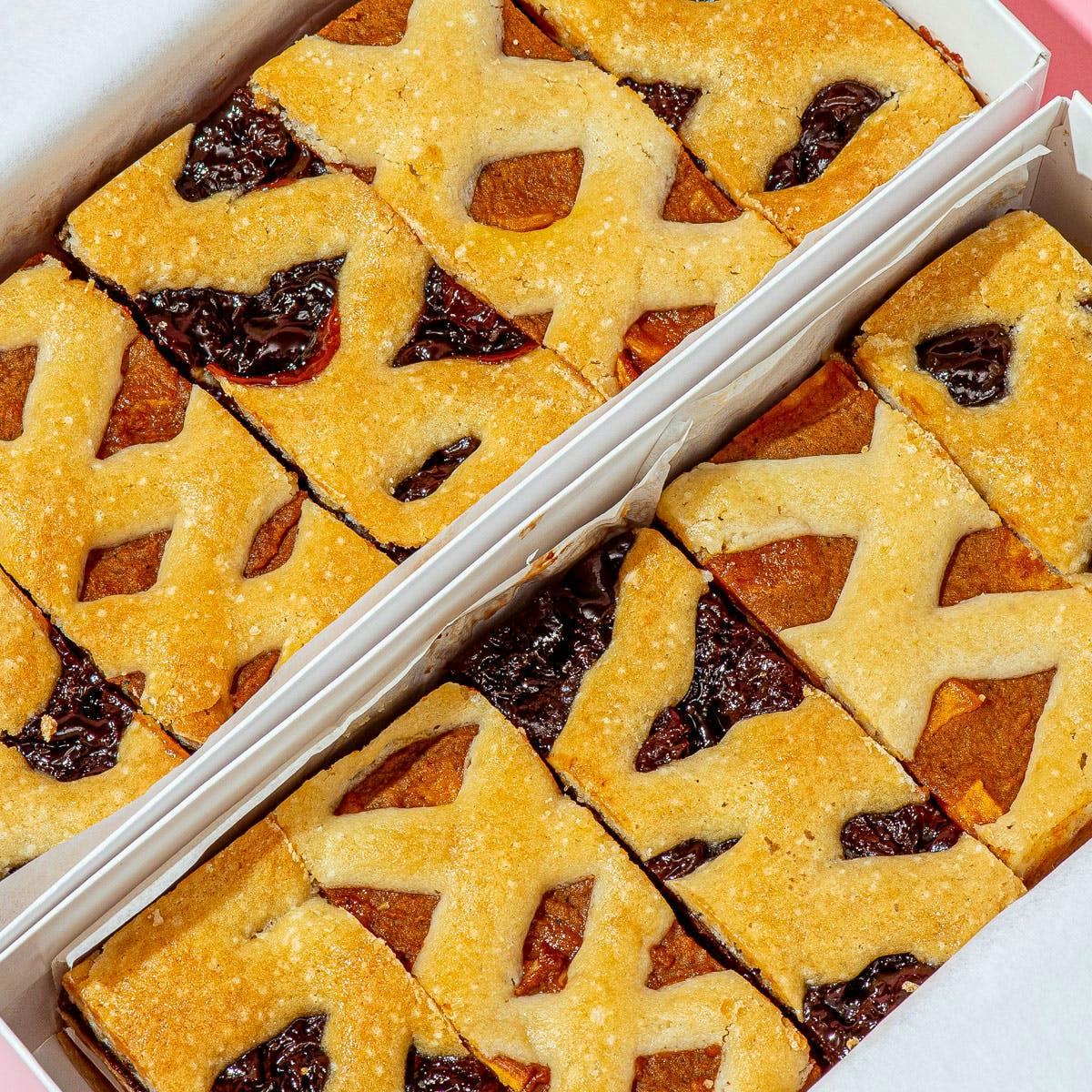 Oatmeal Sandwich Cookie + Cobbler Bar Sampler - 20 Pack by Chef Carla Hall - Alternate image 7