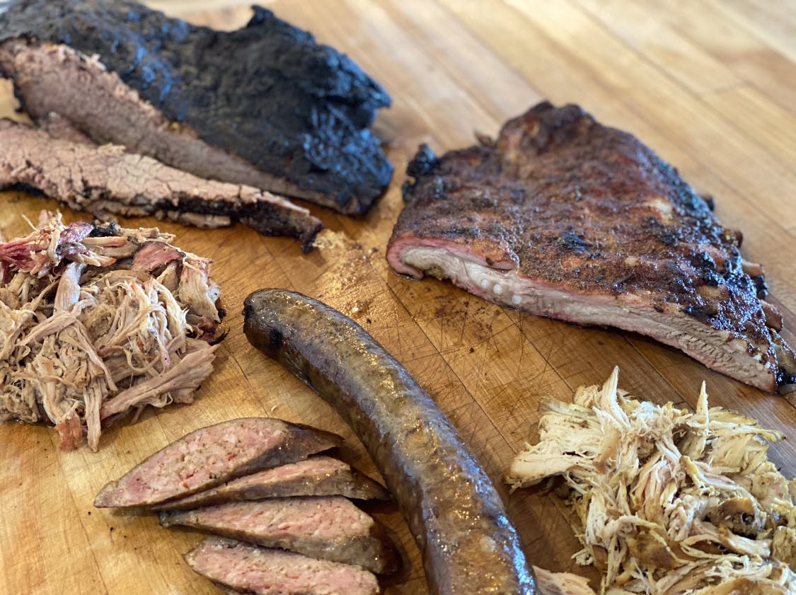 The Volunteer BBQ Sampler for 12 by Fainmous BBQ - Alternate image 3