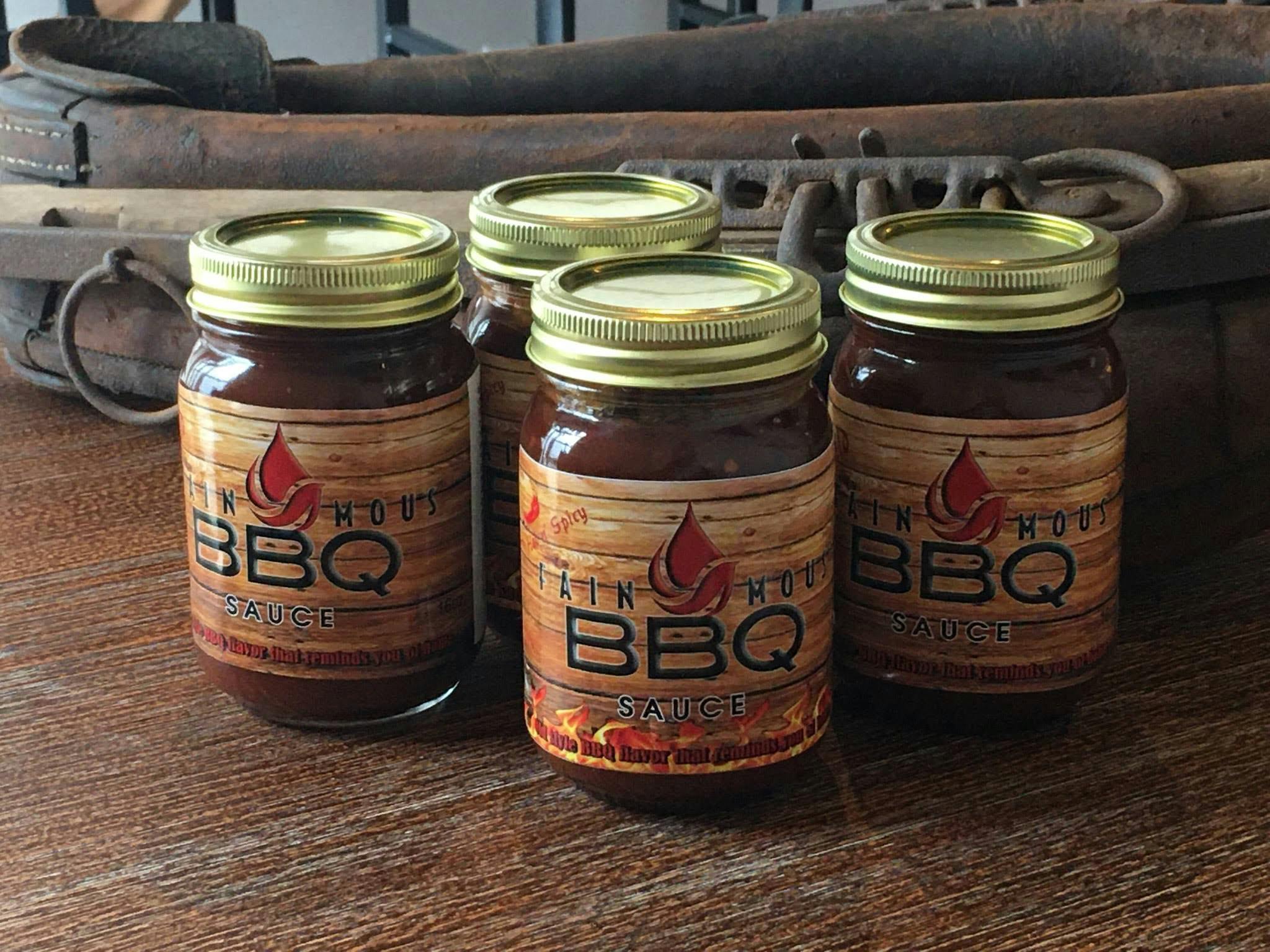 The Volunteer BBQ Sampler for 12 by Fainmous BBQ - Alternate image 2