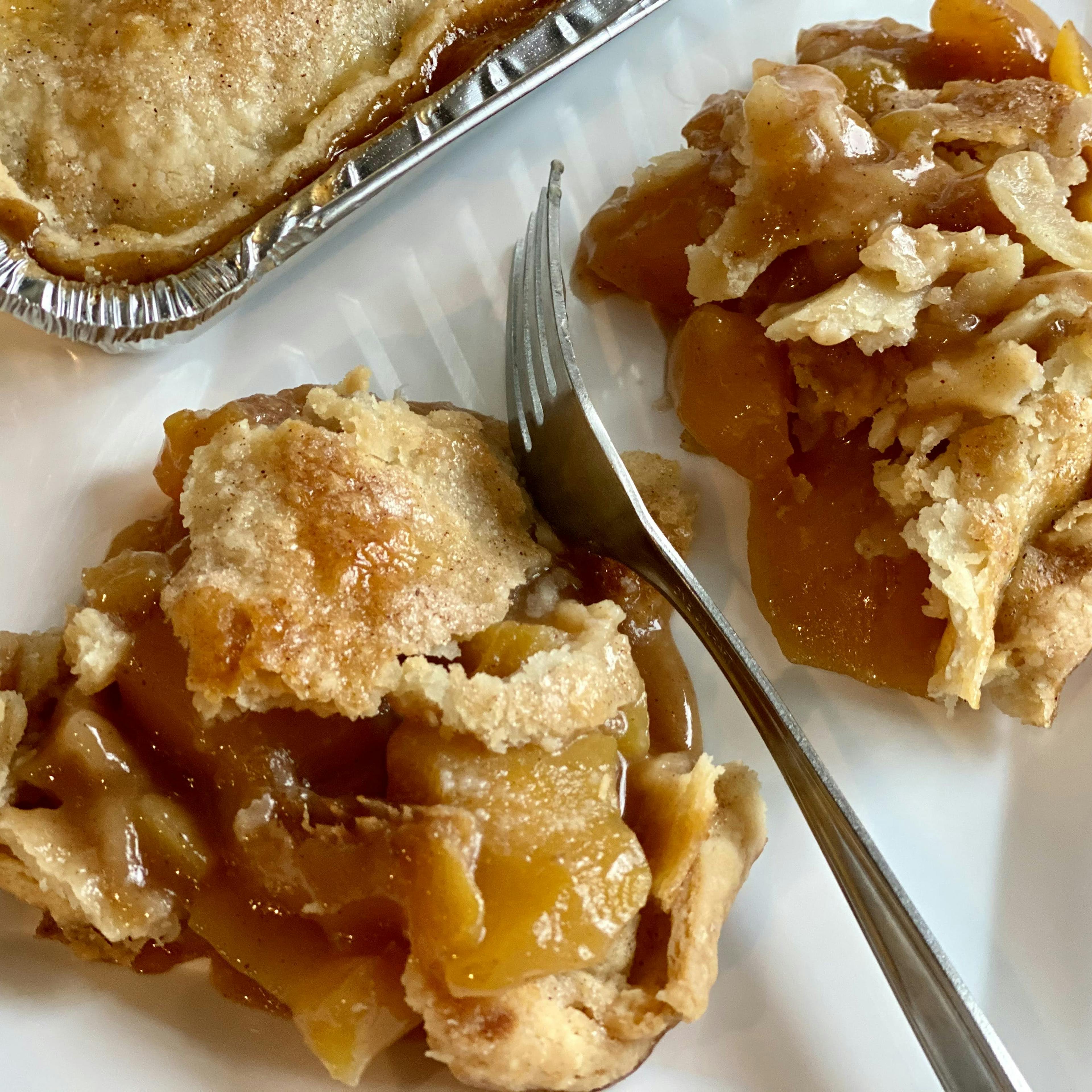 Pulled Pork Sandwich Kit for 8 by Fainmous BBQ - Alternate image 3