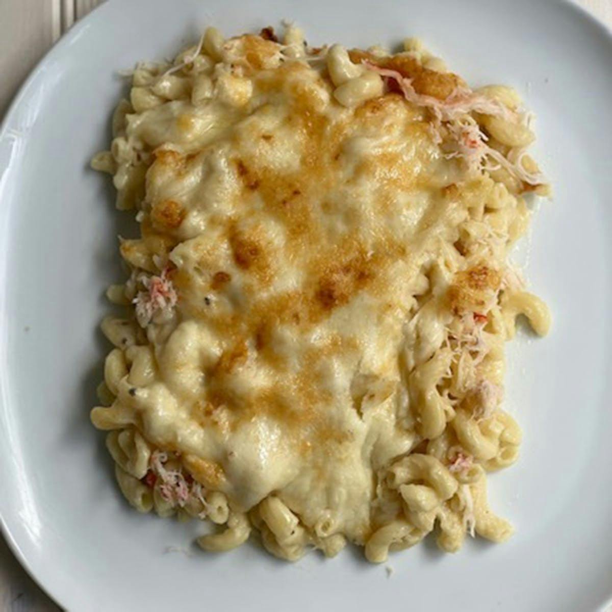 Baked Mac and Cheese with Auntie Nono's – Alaskan King Crab