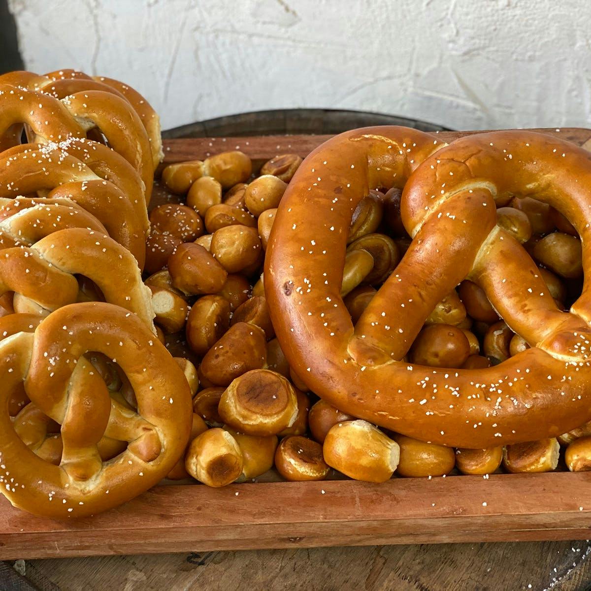 Pretzel Lovers Combo Pack By Milwaukee Pretzel Company Goldbelly