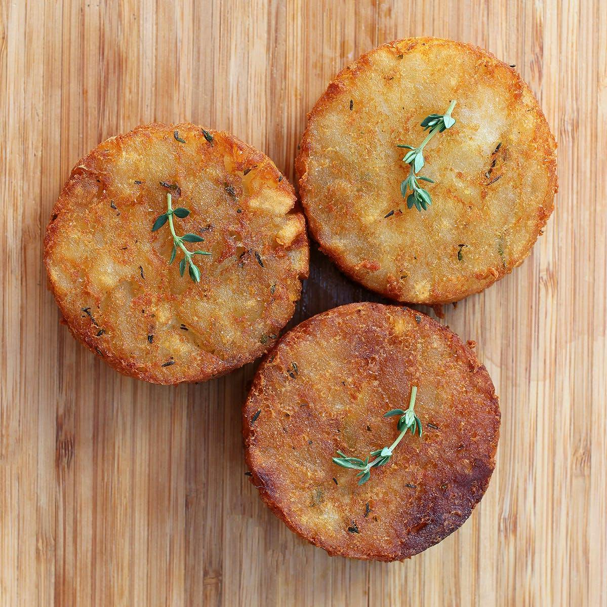 Blue Aged Cheddar Jalapeno Burgers - 6 Pack by Old Homestead Steakhouse - Alternate image 1
