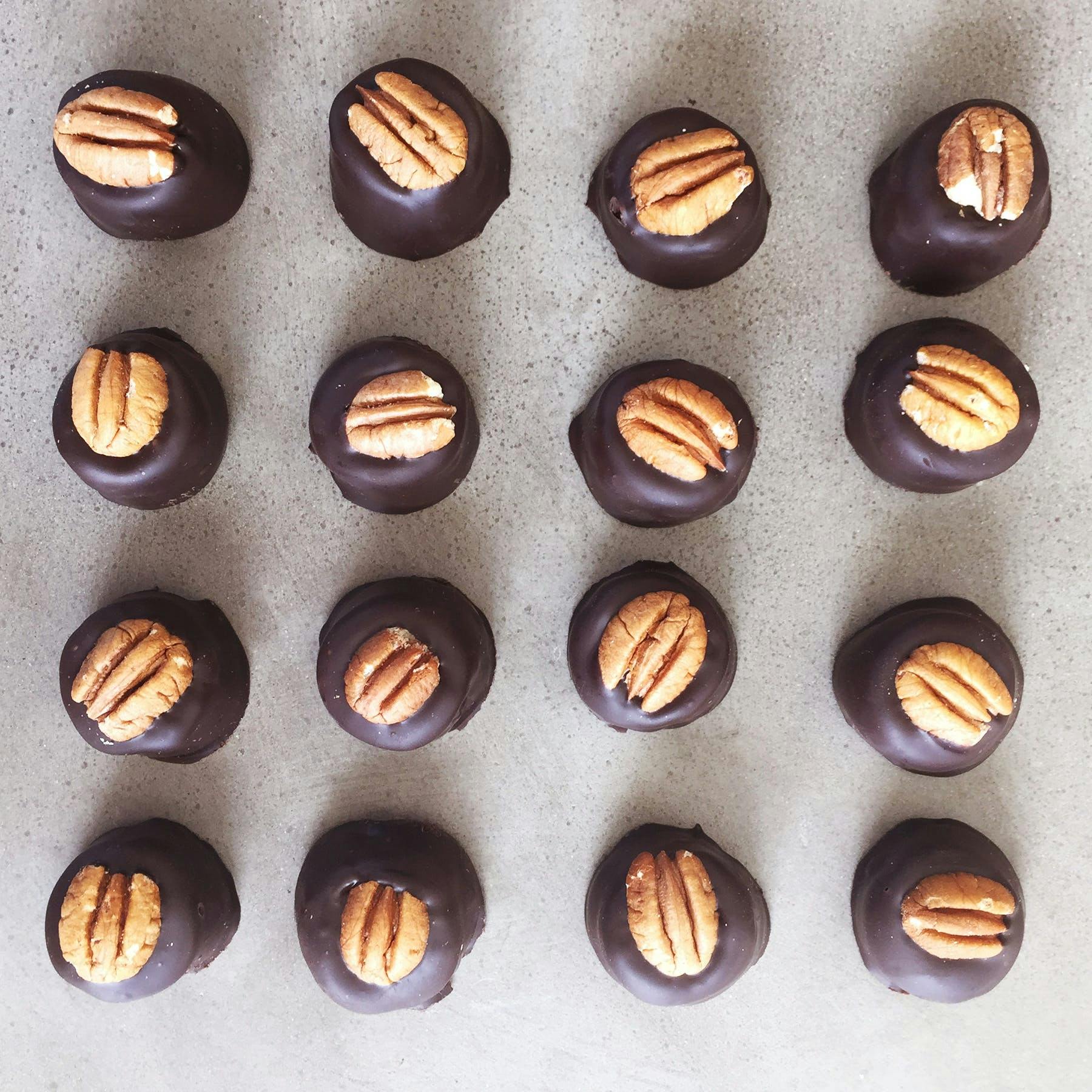 Derby Gift Box by Kern's Kitchen - Alternate image 7